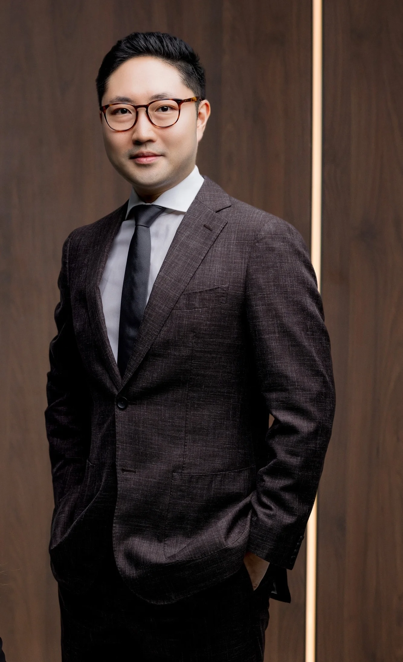 Dr. Greg Sng